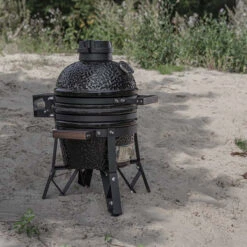 Kamado The Bastard Compact Classic Øint 33cm à Poser Ou Encastrer -Barbecue Délices Promo barbecue ceramique the bastard compact sans deflecteur 7