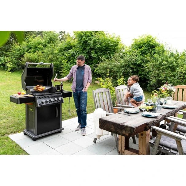 Napoleon Barbecue Gaz Napoléon Rogue RB 425 RSBPK Avec Bruleur Latéral Et Rôtissoire Offerte 7 Napoleon Barbecue Gaz Napoléon Rogue RB 425 RSBPK Avec Bruleur Latéral Et Rôtissoire Offerte – Image 5