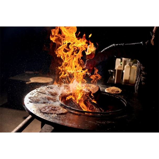 Braséro Plancha OFYR Island 100 Pro Black Billot Teck 6 Braséro Plancha OFYR Island 100 Pro Black Billot Teck – Image 4