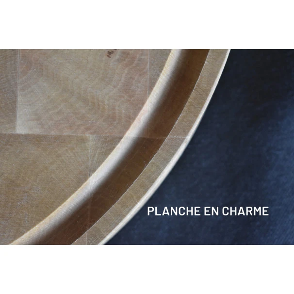 Planche à Découper Ronde Avec Rigole En Bois Debout De Charme 57 X 40 Cm 7 Planche à Découper Ronde Avec Rigole En Bois Debout De Charme 57 X 40 Cm – Image 5