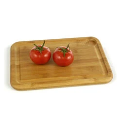 Planche à Découper Avec Rigole En Bambou 31 X 23 Cm